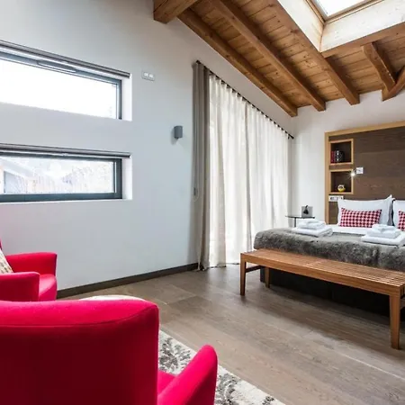 Villa 5br Beautiful With Exceptional Facilities